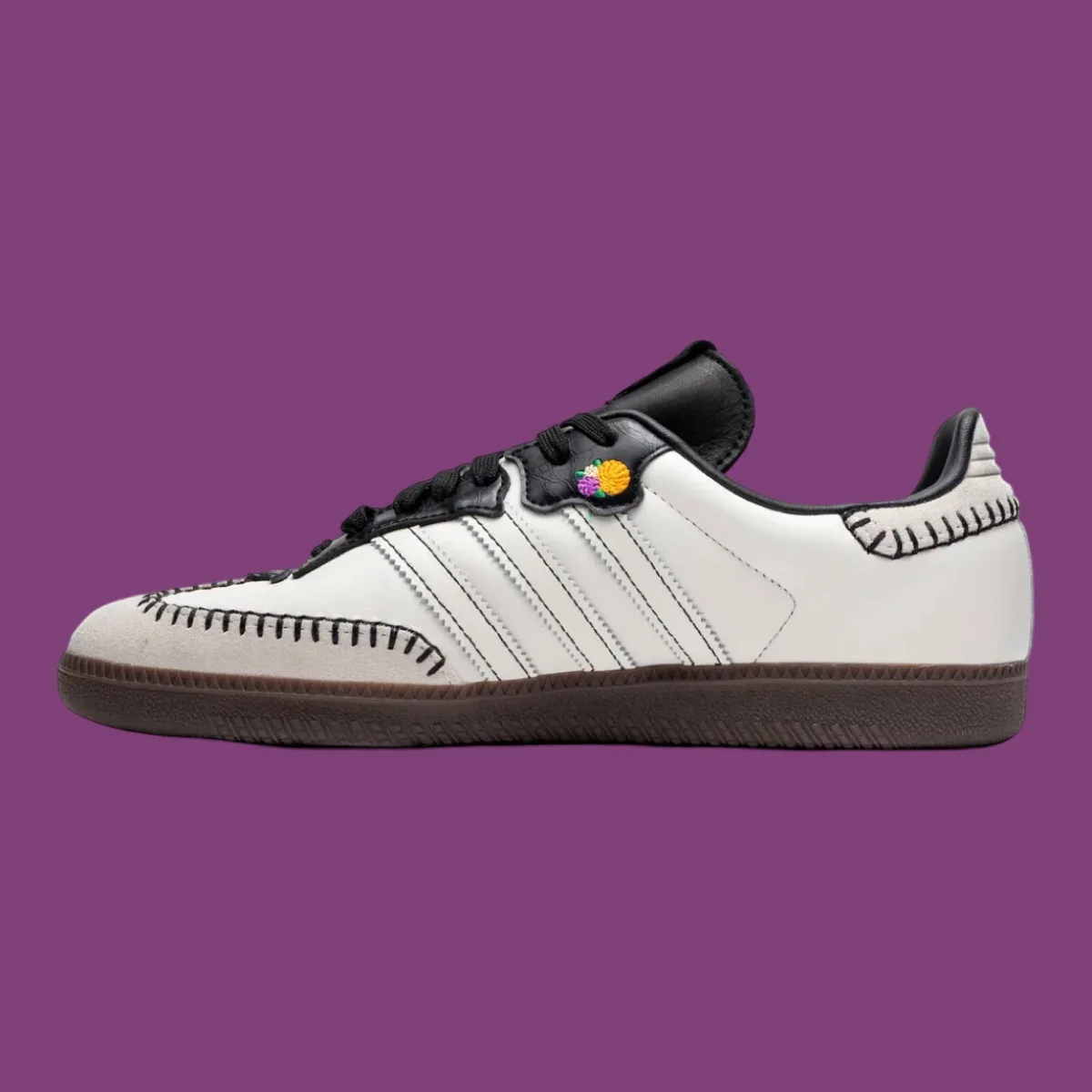 adidas Samba OG Dia de Muertos Off White, shot