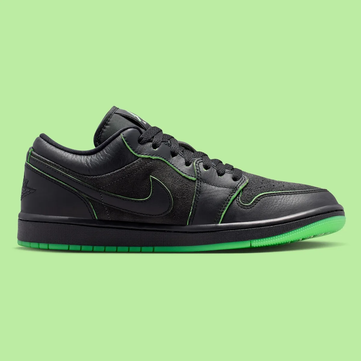 Air Jordan 1 Low Halloween (2026), shot