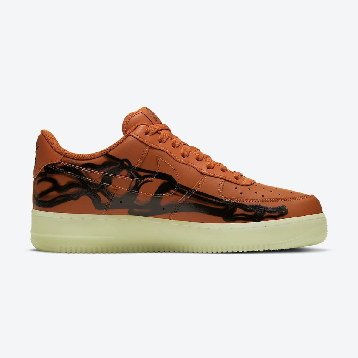 Nike Air Force 1 Low Skeleton Orange, shot