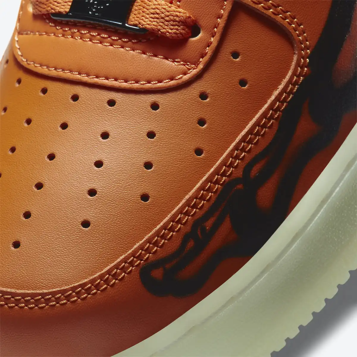 Nike Air Force 1 Low Skeleton Orange, shot