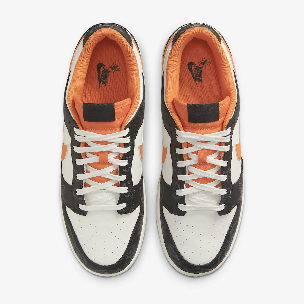 Nike Dunk Low Halloween (2021), shot