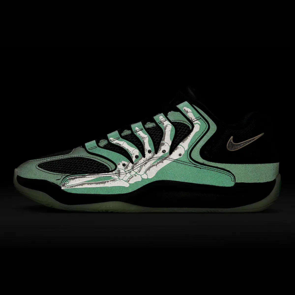 Nike KD 18 Slim Reaper, shot