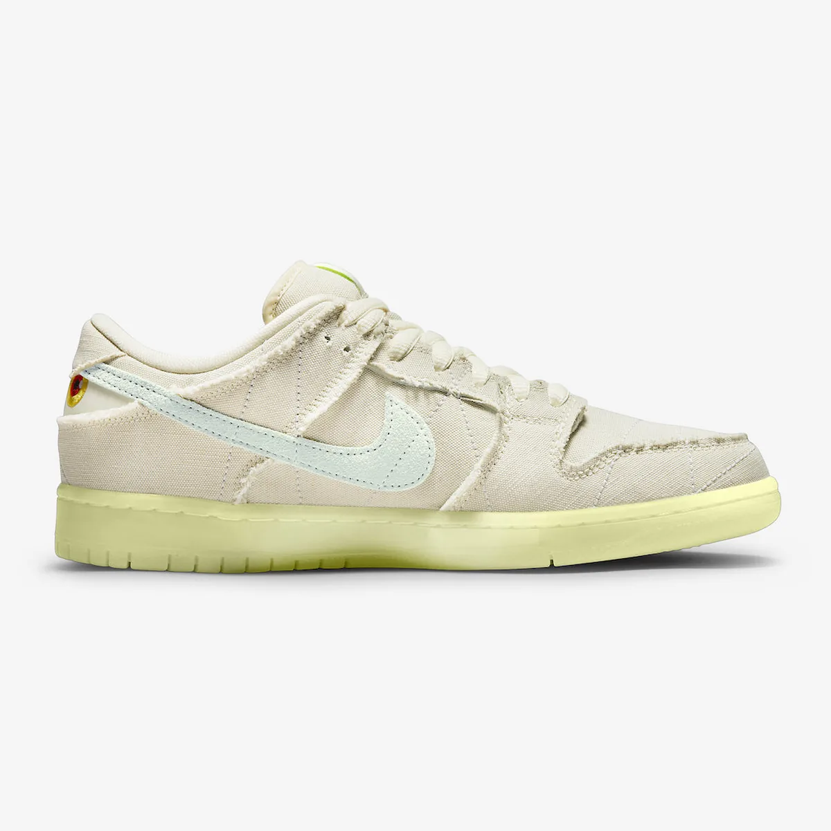 Nike SB Dunk Low Mummy, shot